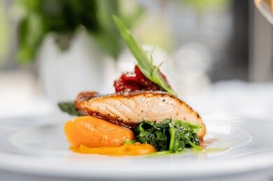 delicious-fine-dining-restaurant-meal-260nw-2480591561